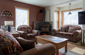 Alpenglow Three Bedroom Two Bath XL – A17